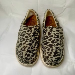 Hey Dudes Misty Woven Cheetah size 7